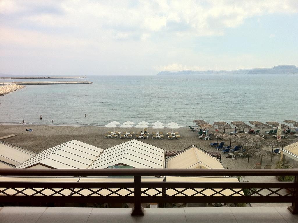 Apollon Hotel Sitia  Esterno foto